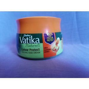 Крем для усиленного увлажнения и питания волос - Dabur Vatika Extreme Moisturizing Styling Hair Cream, 140 мл